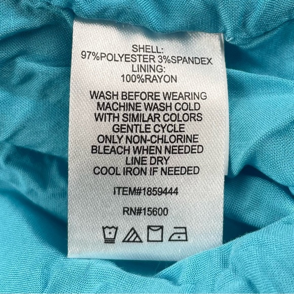 Draper James Blouse Top Women’s M Blue Floral Seersucker Smocked Relaxed Lined - Picture 14 of 15